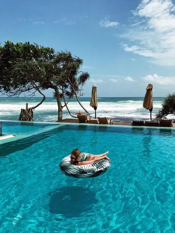 sri lanka for two weeks