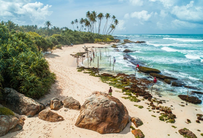 travelers can travel to sri lanka during monsoon season | Ceylon Signature - Sri Lanka